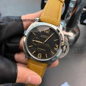 Luxury For Mens Mécanical Type Men Mouvement Top Watch Mouvement entièrement automatique Brand Italie Sport Wrist Wrists