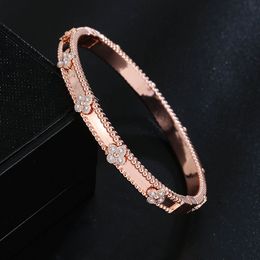 Luxe fou klavertje armband zoete klavers Bangle voor vrouwen 18K vergulde volledige Crystal Diamond zilveren armbanden Valentine Party designer sieraden