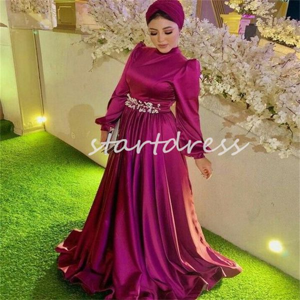 Vestido de noche musulmán fucsia de lujo con cuentas Elegante satén de seda Vestidos de fiesta de manga larga Dubai Abaya Vestido formal Compromiso Vestidos de segunda fiesta vestidos de noche