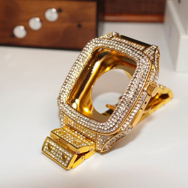 Kit de modification de luxe complet en diamant pour Apple Watch 9 8 7 45 mm, boîtier en métal en acier inoxydable, bracelet iWatch S9 45 mm Lady Women Sparkling Band