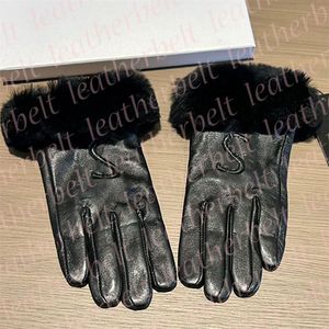 Luxe bontleren handschoenen voor dames Borduren Letter Touchscreen Wanten Winter Outdoor Warme Kasjmier Schapenvacht Mitten Rijhandschoen