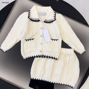 Luxe meisje trainingspakken herfst baby feestjurk peuterkleding maat 90-140 parelknop polo gebreid shirt en gebreide rok nov10