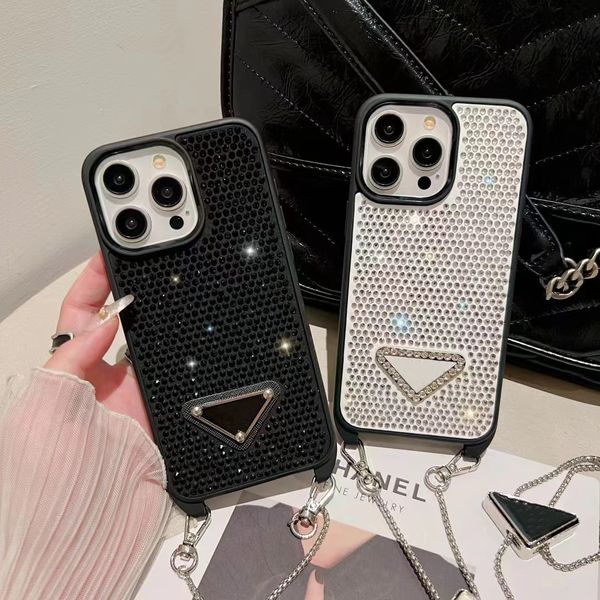 Étuis de téléphone de luxe à paillettes pour iPhone 15 Pro Max, Apple Iphone 13 12 15 Plus 14 Pro Max, étui de téléphone avec chaînes en métal strass scintillants