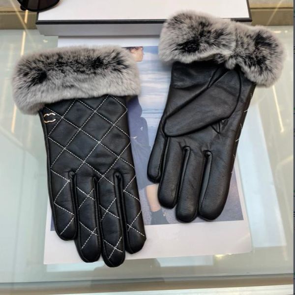 Gants de luxe Mitaines pour femmes Designer hiver en peau de mouton en cuir mitaine épaisse conduite chaude gants en cuir véritable polaire à l'intérieur de la fourrure de lapin gants de ski de moto