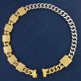 Lettres d'or de luxe Colliers Femmes Designer Collier Mode Large Chaîne Amour Bijoux Pour Femmes Boucle Magnétique Cadeaux De Mariage -3