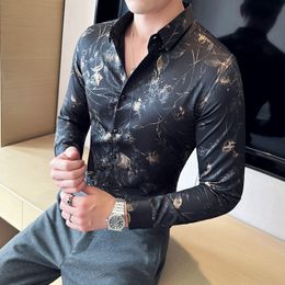 Tasses de luxe en soie imprimées hommes Fashion Slim Fit Shirts décontractés à manches longues Business Social Formal Dress Shirts Men Vêtements 4xl