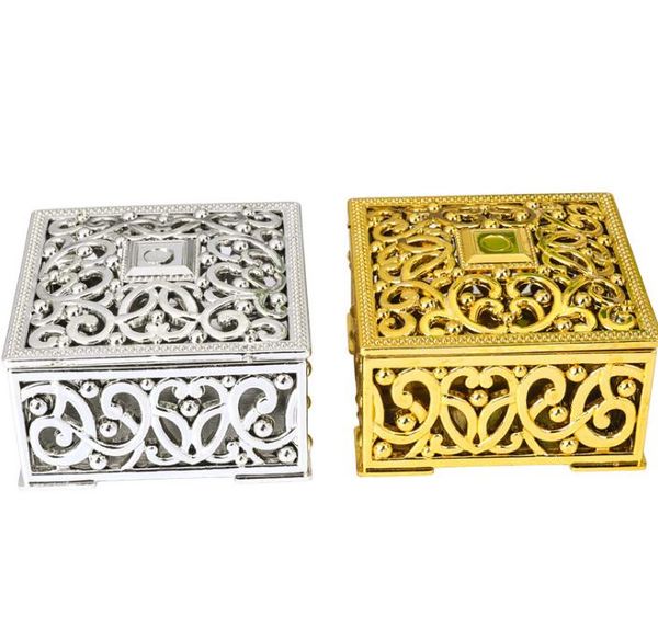 Luxe doré argent carré évider en plastique boîte à bonbons fête cadeau faveur boîtes d'emballage décoration de mariage