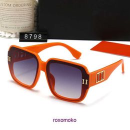 نظارات شمسية فاخرة H بإطار برتقالي عدسات بولارويد مصمم إلكتروني نظارات نسائية للرجال نظارات فاخرة إطار نظارات نسائي نظارات شمسية فاخرة مع الصندوق الأصلي NQ9S