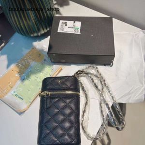 Luxury Handbag Designer Brand Womens New Small Small Bag Lingge Chain Fashion
