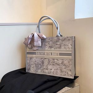 Luxe handtas Red Ins Popular Tote Designer avondtassen draagbare grote capaciteit groentemand dames vrijetijdstrendwinkel dames