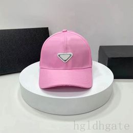 Sombrero de lujo Sombreros de béisbol de nailon de moda con ala curvada Regalo del día de San Valentín de moda Cappello femme delicados sombreros de camionero de diseñador para hombre negro rosa PJ033 G4