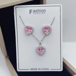 Luxe hart oorbellen ketting bruid bruiloft sieraden set gouden zilveren roze rode kubieke zirconia stud hangende ketting charmes voor vrouwen cadeau mode feestaccessoires