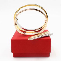 Bracelets de luxe au Design classique de haute qualité, manchette en acier inoxydable pour amoureux, bijoux de mariage avec vis 280R