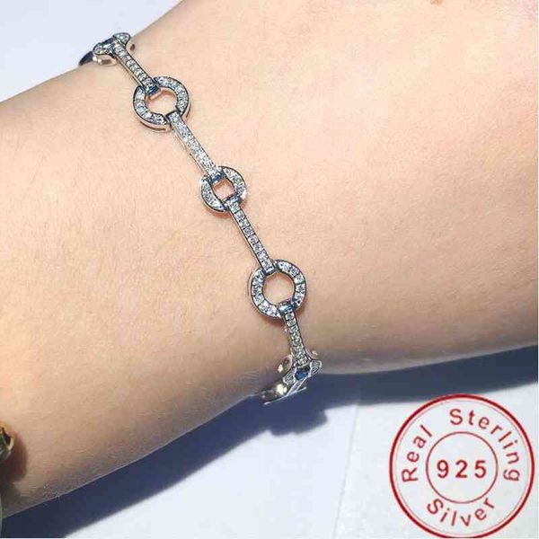 Pulseras de lujo HIPHOP Micro Pave Diamond CZ Silver Colors Out Chain Party Body Pulsera para mujer Joyería de los hombres Regalo