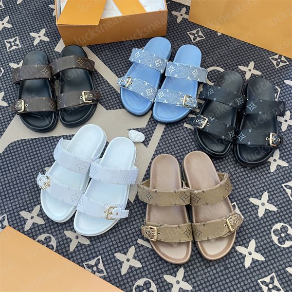 Zapatillas para el hogar de lujo zapatillas de playa diseñadora clásica damas sandalias sexy sandalias zapatillas de verano zapatillas de punta abiertas de la moda de cuero de alta calidad sandalias