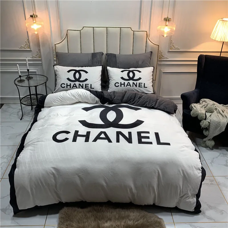 Housse de couette Chanel 120  Mode Chic Détail Choc