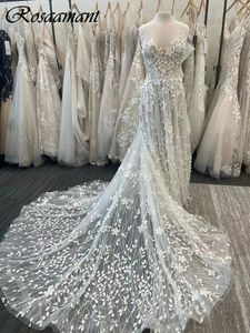 Illusion de luxe sans dos en dentelle à fleurs 3D robes de mariée A-Line V-couches sans manches en cristal Bouches nuptiales Robe de Mariee