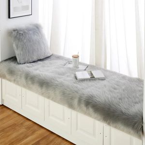 Imitation de luxe Coussin de fourrure canapé en peluche tapis fausse en fausse fourrure tapis de mouton balcon baie vitrée