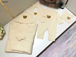 Luxe baby jumpsuits puur katoen vijf delige set Maat 52-73 bodysuits Verdikte deken Speekselhanddoek Hoed Mama tas Jan10