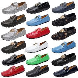 Luxe Italie Marque Designer Boucle En Métal Mocassins Chaussures Rouge Crocodile Imprimer Brillant Mariage Banquet En Cuir Chaussures Bureau D'affaires Chaussures Conduite Chaussures