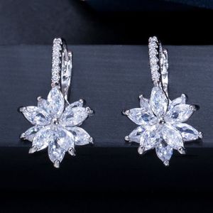 Bijoux de luxe Charm Fleurs Designer Boucles d'oreilles AAA Zircone Cubique Cuivre Bijoux Coloré Blanc Rouge Vert CZ Stud Argent Boucle D'oreille Pour Les Femmes Fête De Mariage Cadeau De Mariée