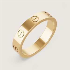 Designer ringen Designer oorbellen voor vrouwen Luxe sieraden Design Sense-collectie 18K vergulde multi-size keuze Titaniumlegering Ring Geweldig vakantiecadeau