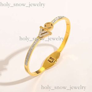 Bracelet de créateur de bijoux de luxe Louiseviution Bracelet Gold Bracelets de luxe Femmes Bangle Lettre bijoux