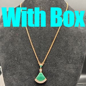 Luxe sieraden diva's droom kettingen ontwerper 925 fan ketting diamanten wit roze groen chalcedoon kleine rok dame elegante sieraden voor vrouwen verloving beste kwaliteit