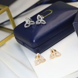 Luxe sieraden, voortreffelijk temperament, eenvoudig en veelzijdig, ingesteld met diamanten en zirkonia boog oorbellen, 925 zilveren naalden, zoete oorbellen