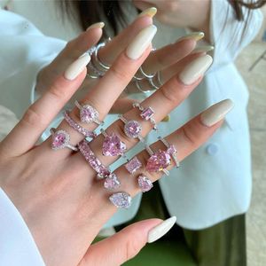 Luxe sieraden Roze diamanten designer ring voor vrouw wo 925 sterling zilver Hoge kwaliteit CZ 8A zirkonia ronde peer liefde bruiloft verloving hart band nagelring