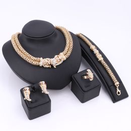 Conjunto de joyería de lujo para mujer, moda de boda, leopardo creado, collar chapado en oro y cristal, pendientes, pulsera, anillos, accesorios