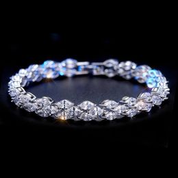 Luxe Sieraden Sprankelende 18K White Gold Filled Marquise Topaz CZ Diamond Full Roma Armband Hot Party Vrouwen Armband Voor Lovers 'Gift