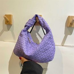 Luxuriöse Jodie-Tasche von BottegassVenetas aus gewebtem Schaffell mit einer Textur aus verwestlichter Damentasche 2023, Sommer, neu, einfach und modisch, Kapazität, Gemüse, groß, ca