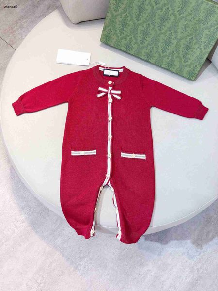 Monos de lujo para niños Ropa de bebé recién nacido con un solo pecho Tamaño 59-90 Mono infantil tejido para festival con cuello de mariposa lindo Dec05