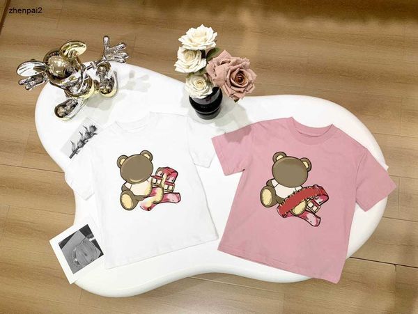 Camiseta de lujo para niños Muñeca Oso Patrón camiseta para bebé Tamaño 100-150 CM Ropa de bebé de diseño Verano encantador Rosa niños niñas Camisetas de manga corta 24Mar