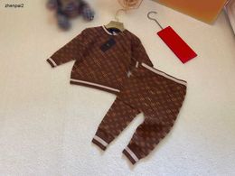 Survêtements de luxe pour enfants, costume tricoté pour tout-petits, taille 66-90, logo de styliste, motif floral, pull et pantalon pour nouveau-né, Dec10