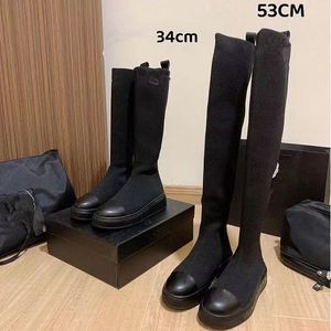 Luxe gebreide sokken knieslaarzen dames designer platform borduurwerk woord stretchthigh high boot muffin bodem dames dikke zool breien halve laarzen