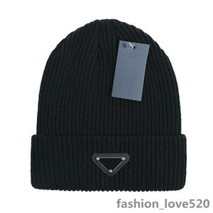 chapeaux tricotés de luxe marque designer Beanie Cap coupe homme et femme Chapeau Unisexe 100% cachemire lettre loisirs Skull Hat mode extérieure de haute qualité