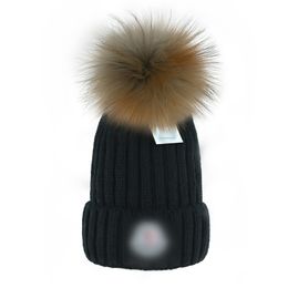 Luxe tricoté Monclar véritable boule de poils Beanie Designer femmes chapeau de laine lettre hiver marque de mode Hip Hop épaissi chapeau pour hommes voyage en plein air ski portable t1
