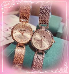 Señora de lujo Pulsera Mujer Abeja Relojes de pulsera de cuarzo Banda de acero inoxidable popular Moda para mujer Chica estilo de cristal Reloj mesa de tiempo regalos
