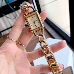 Luxury Lady Watch Top Brand Designer Rectangle Rectangle Dial Women Women Watches Band de acero inoxidable Diamond Wristwatches for Womens Mother's Valentine's Day Christmas Gift