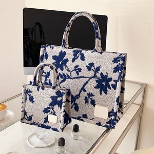 Luxe grote capaciteit dames schoudertassen vrouwelijke ontwerpers bloemen meisje shopper tas modeontwerper handtassen voor dames canvas draagtas