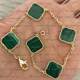 Pulsera de trébol de hoja de lujo, brazalete de mujer, joyería de diseñador para mujer, 20 estilos, brazaletes de encanto de amor, regalos, cadena de flores de oro plateado, pulseras de Navidad 4/cuatro hojas