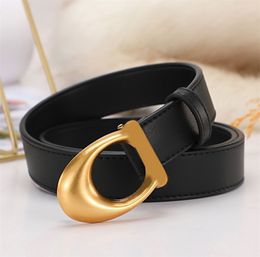 Luxe lederen riem mode dames riem retro metalen letter gladde gesp ubexe tweezijdige cintura elegante vakantie zwarte heren designer riem pj043 c23