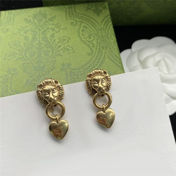 Luxe Lion Tête Charme Boucles D'oreilles Amour Pendentif Gouttes Femmes Or Lettre Coeur Oreille Goujons Cerceaux Avec Boîte