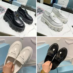 Luxe Loafers Schoenen Platform Driehoek Verhoog Platform Logo Sneakers Zwarte Hoge Leren Schoenen Matte Bruiloftsfeest Klassieke Outdoor-kledingschoenen