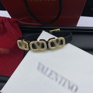 luxe slotarmband ontwerper voor vrouwen liefde armbanden zilver rosé goud titanium stalen sieraden mens lock bangle nooit vervagen niet allergisch huwelijkscadeau 131109