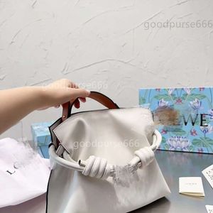 Luxury Loe Flamenco Totes Travel Girl Sacs Designer Sac dur Espagne Lady Tapés Simple Soft Hands Bottom High Beauty Light Lazy Style 29 * 24cm WM93