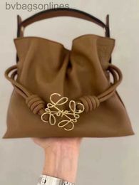 Sac de créateur de marque de Luxury Loeweelry Sac de châtaignier Petit sac de chance DrawString Femmes Top Brand Brand Taps avec logo