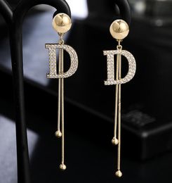 Luxe Long Gland D Lettre Grand Dangle Boucles D'oreilles Pour Les Femmes Cristal Serpent Chaîne Oreille Goujons De Mode Bijoux Déclaration